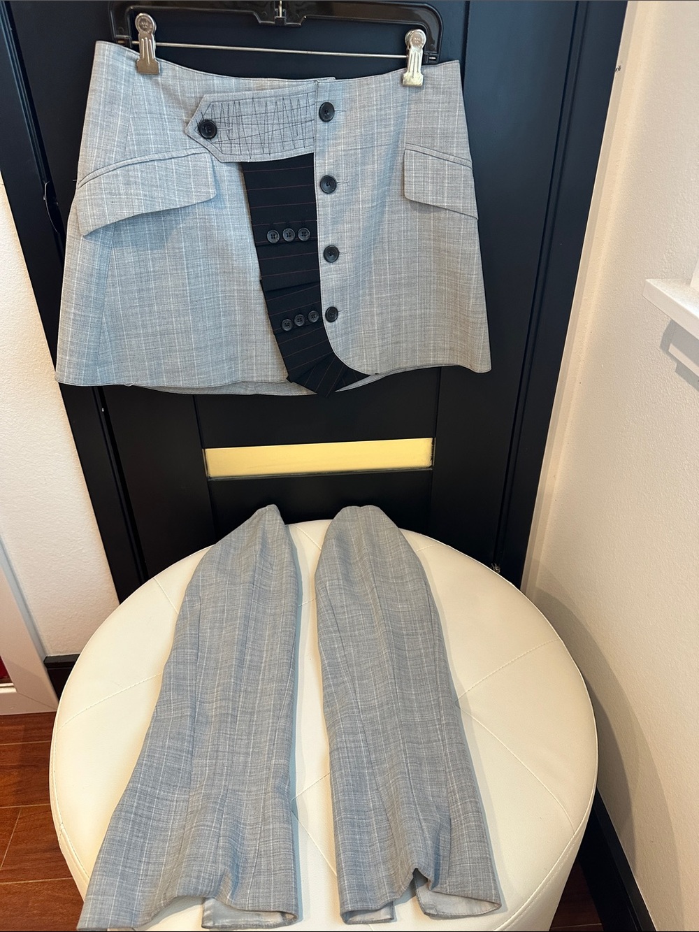 Light Gray Plaid Women’s Blazer Skirt Set - Classic Tailored Style